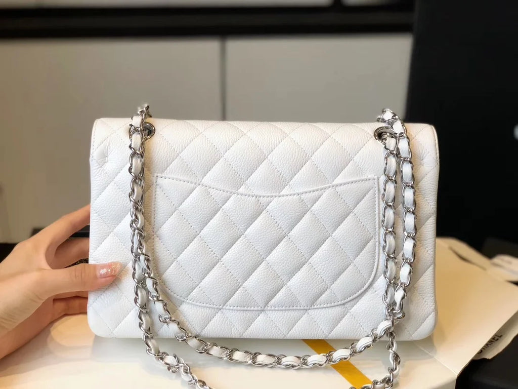 White Flapbag P47177