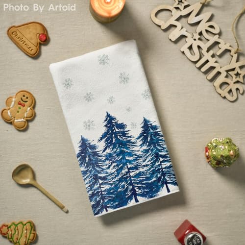 Green Christmas Kitchen Towels 18x26 Inch Set of 2 U570387