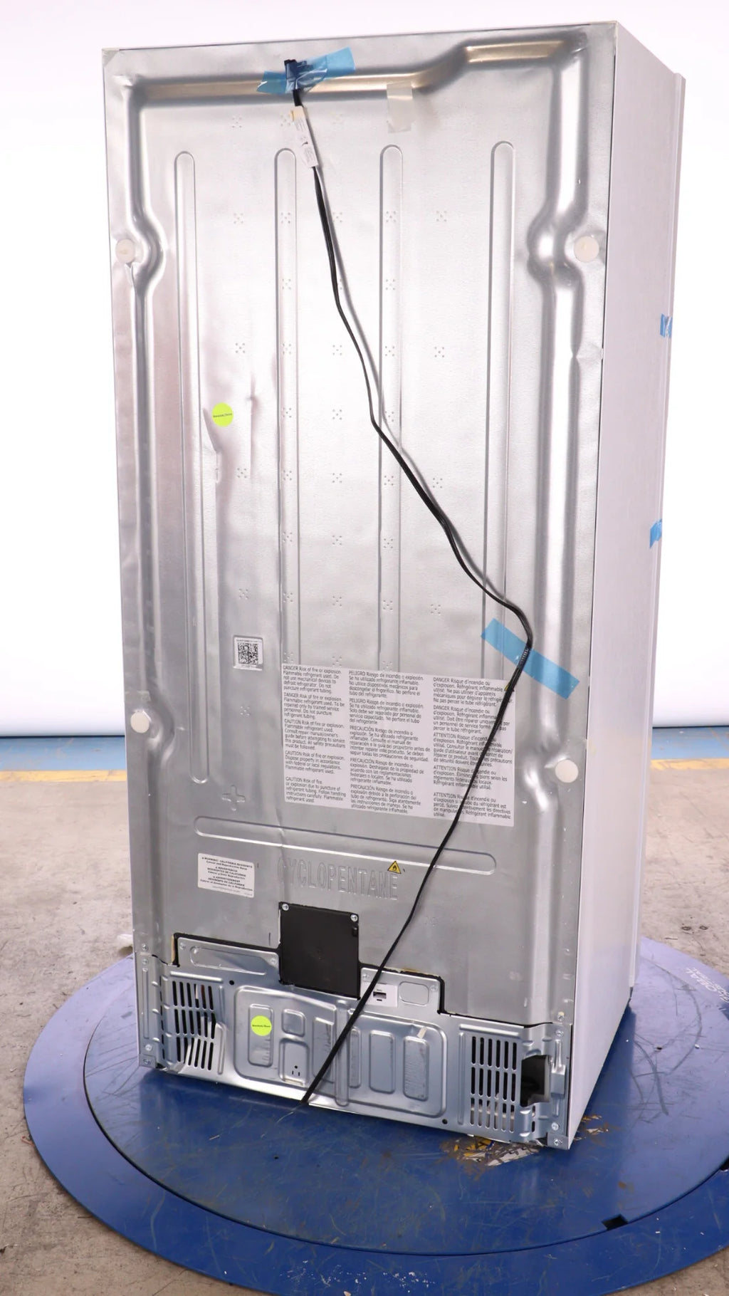 White 20 Cu Ft Single-Door Refrigerator Z917