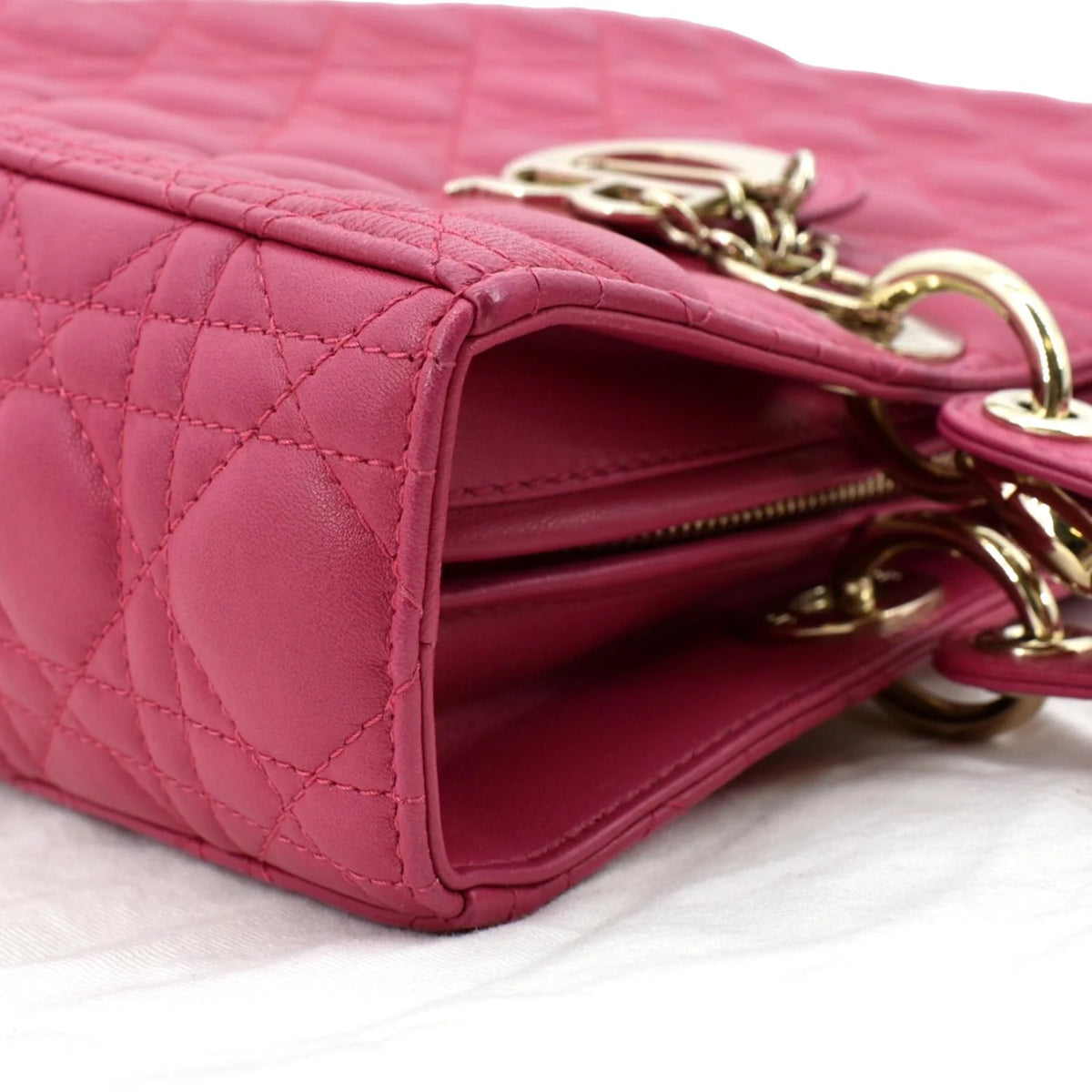 Pre-owned Pink Lambskin Shoulder Bag H928410