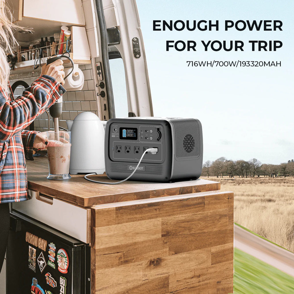 700W 716Wh LiFePO4 Portable Power Station Z2595