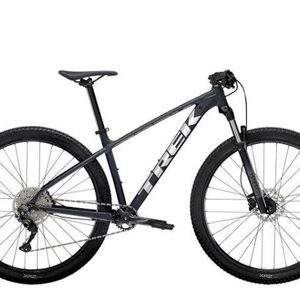 Black Mountain Bikes E467