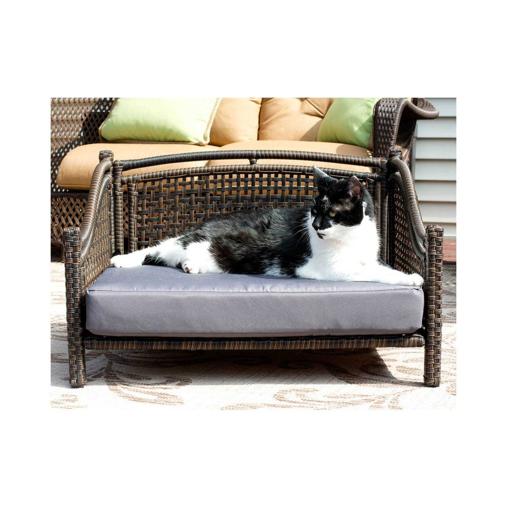 Rattan Indoor/Outdoor Pet Bed Q8184