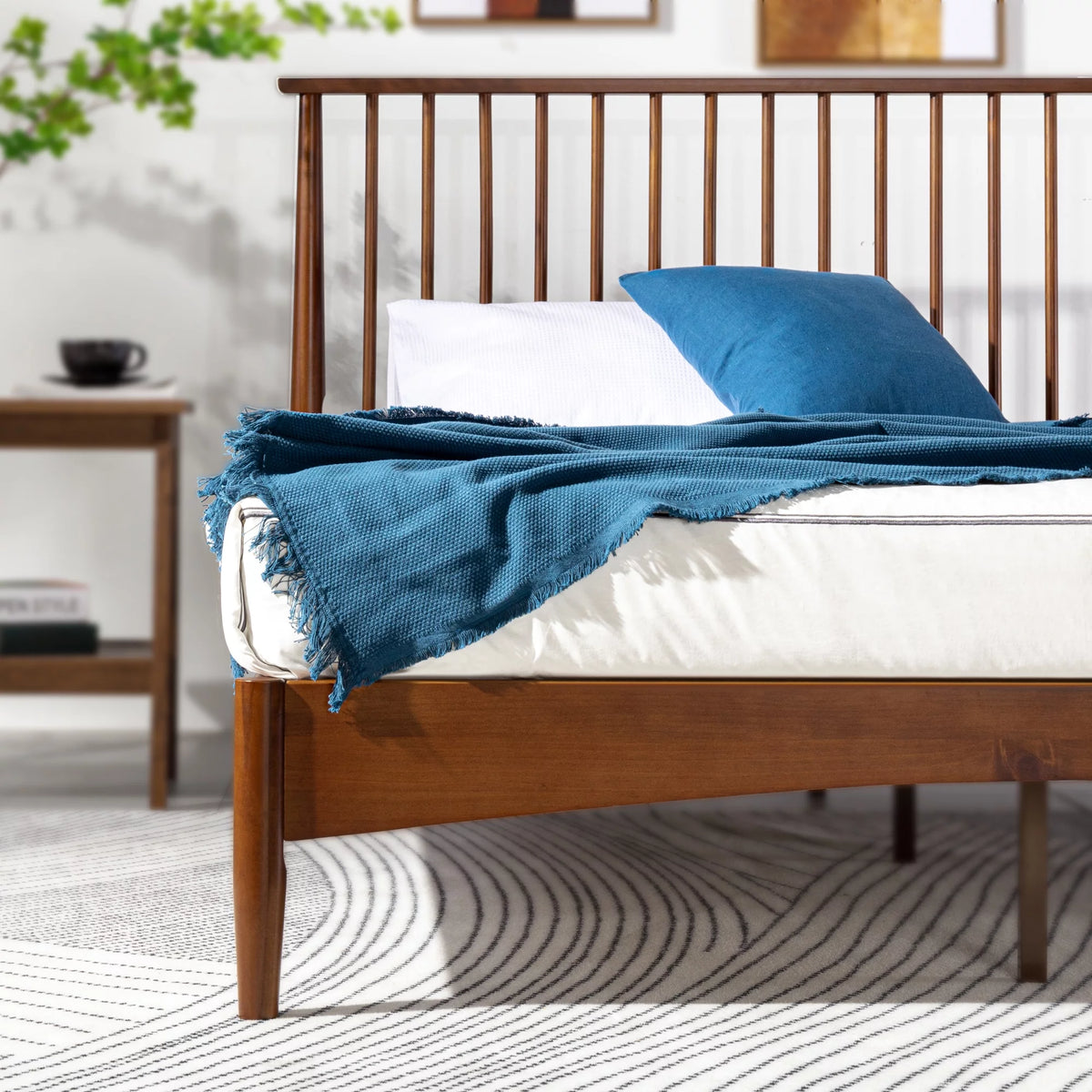 Queen Wood Platform Bed Frame D3682