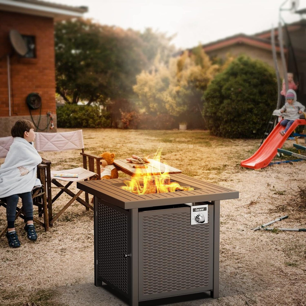 Propane Fire Pit Table with Lid 28 Auto-Ignition 50000 BTU W5546