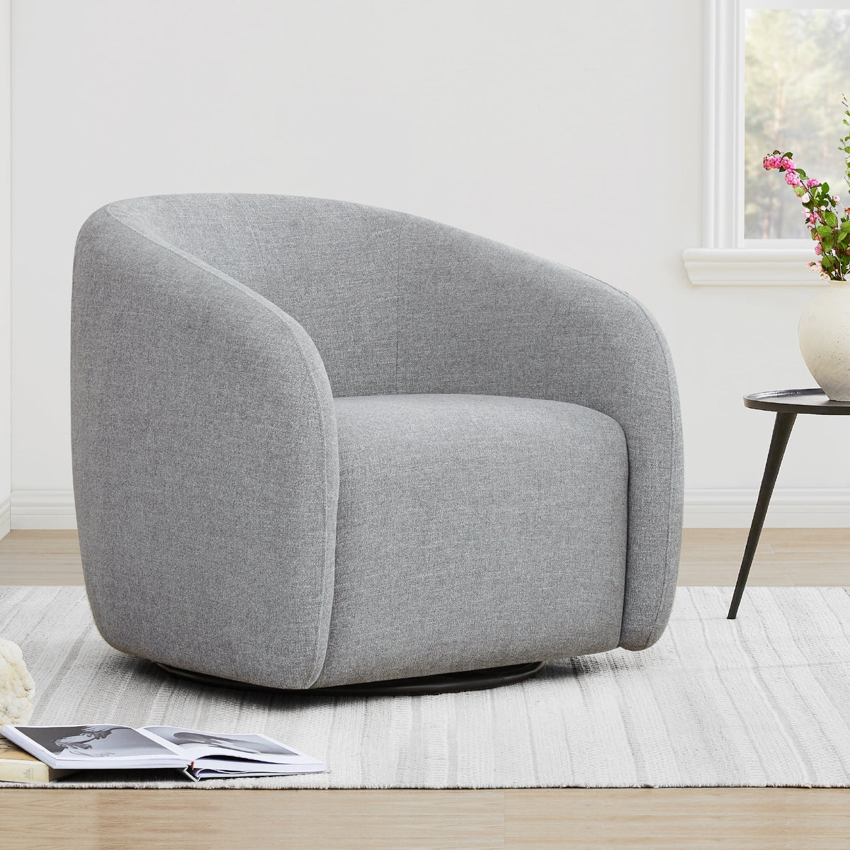 Swivel Upholstered Fabric Accent Chair O8291