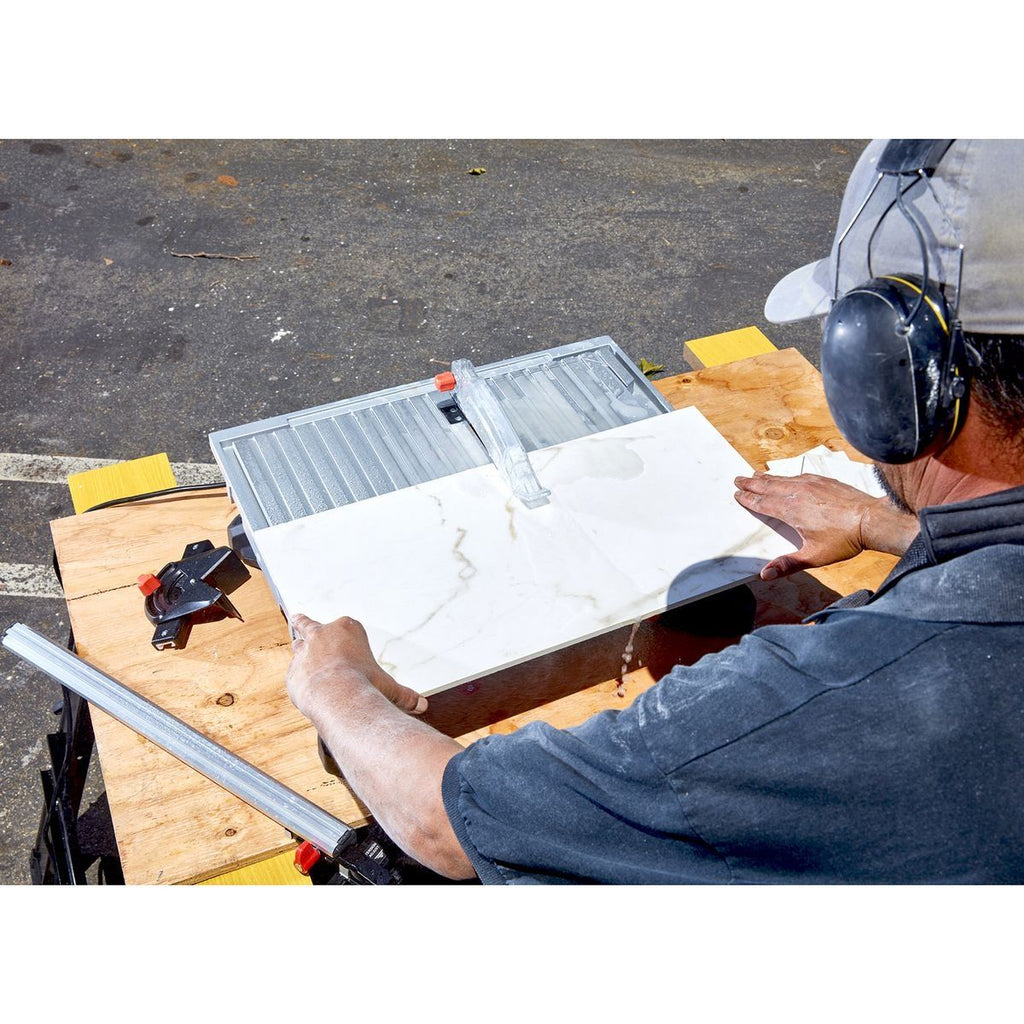 6.5 Amp 7 in. Table Top Wet Tile Saw C2013