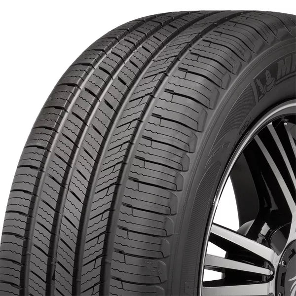 All-Season 235/45R19 95H Tire F70710