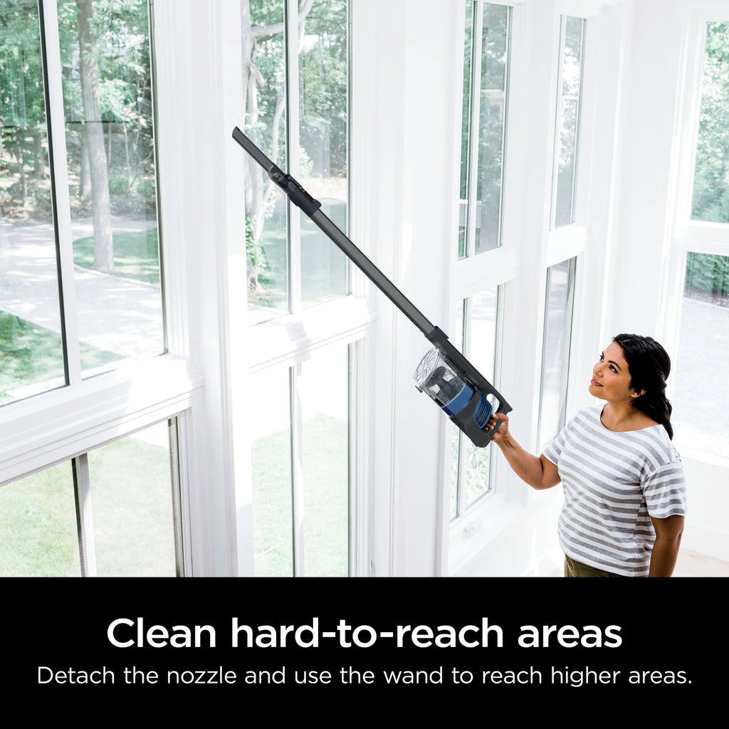 Cordless Stick Vacuum with Powerfins Brushroll E44857